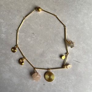 Bimba y Lola summer necklace. Golden with pink stone and shell.
